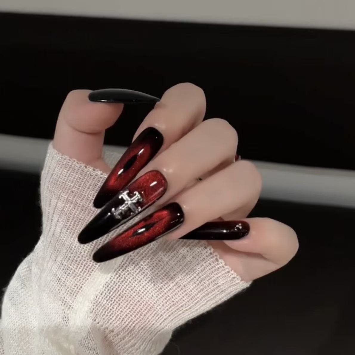 Red Black Cross Nail Set