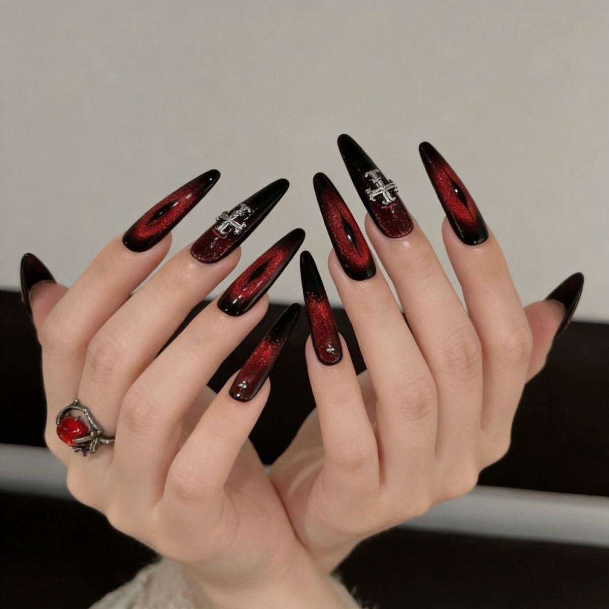 Red Black Cross Nail Set